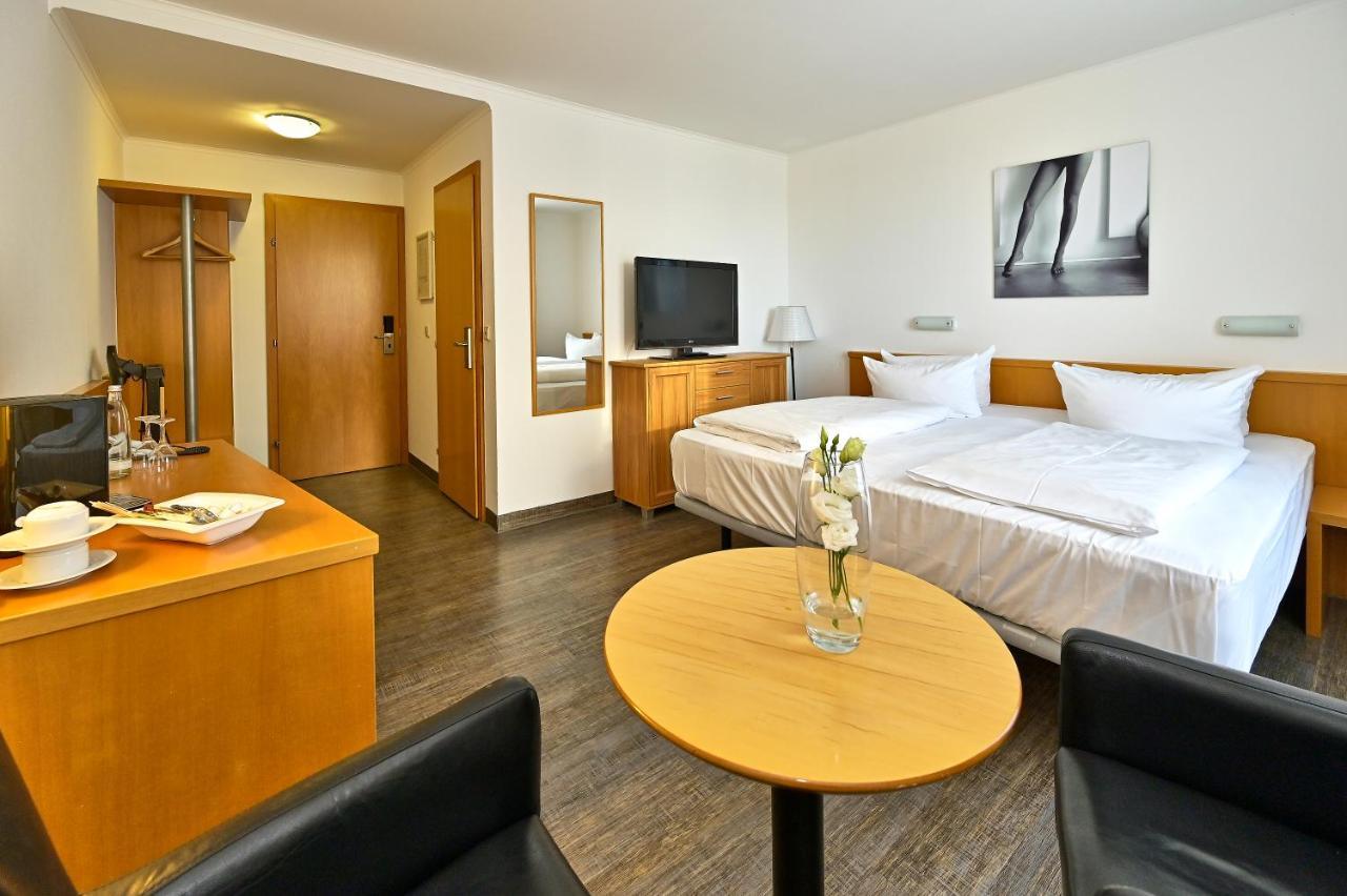 Hesse Hotel Целле Экстерьер фото