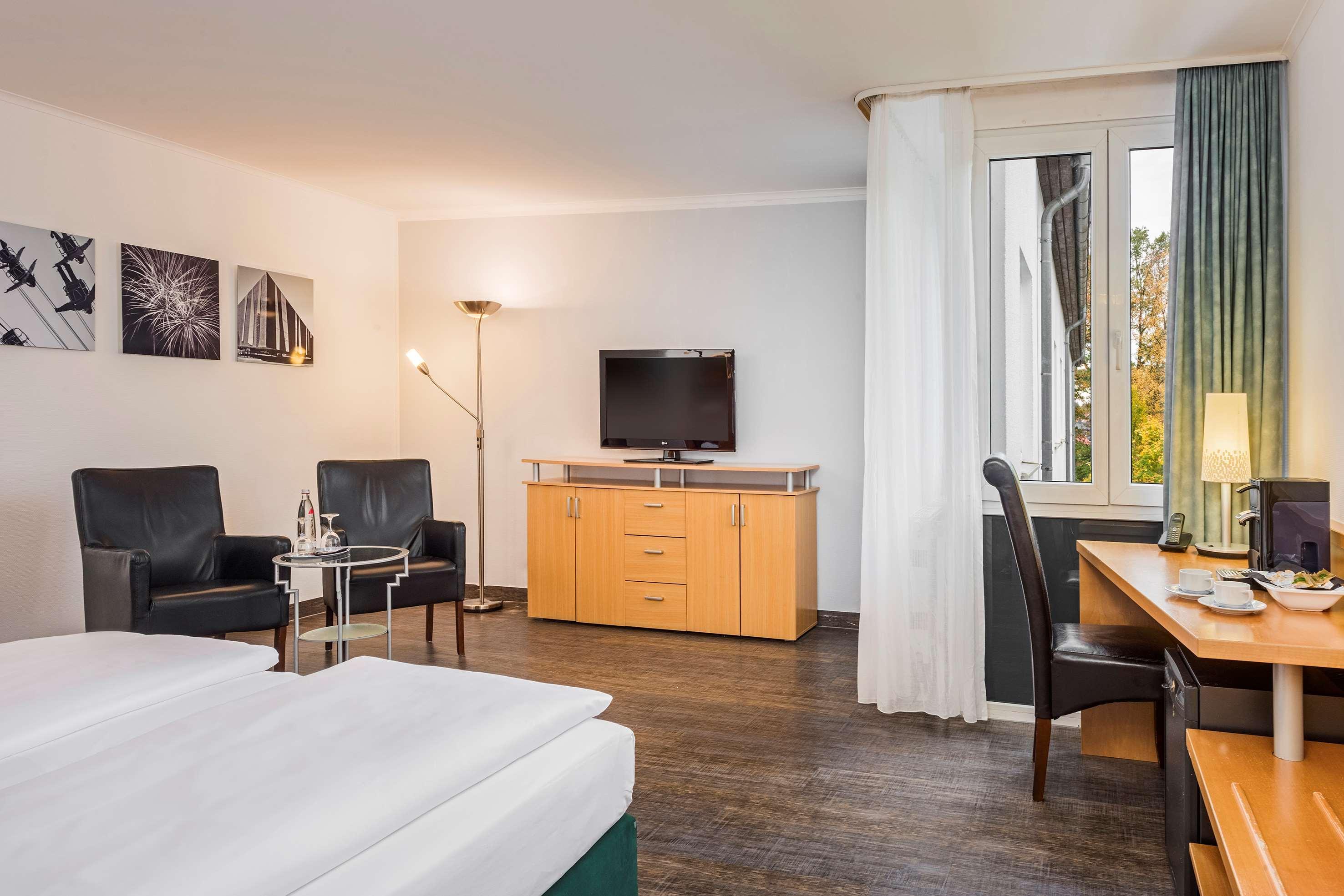 Hesse Hotel Целле Экстерьер фото