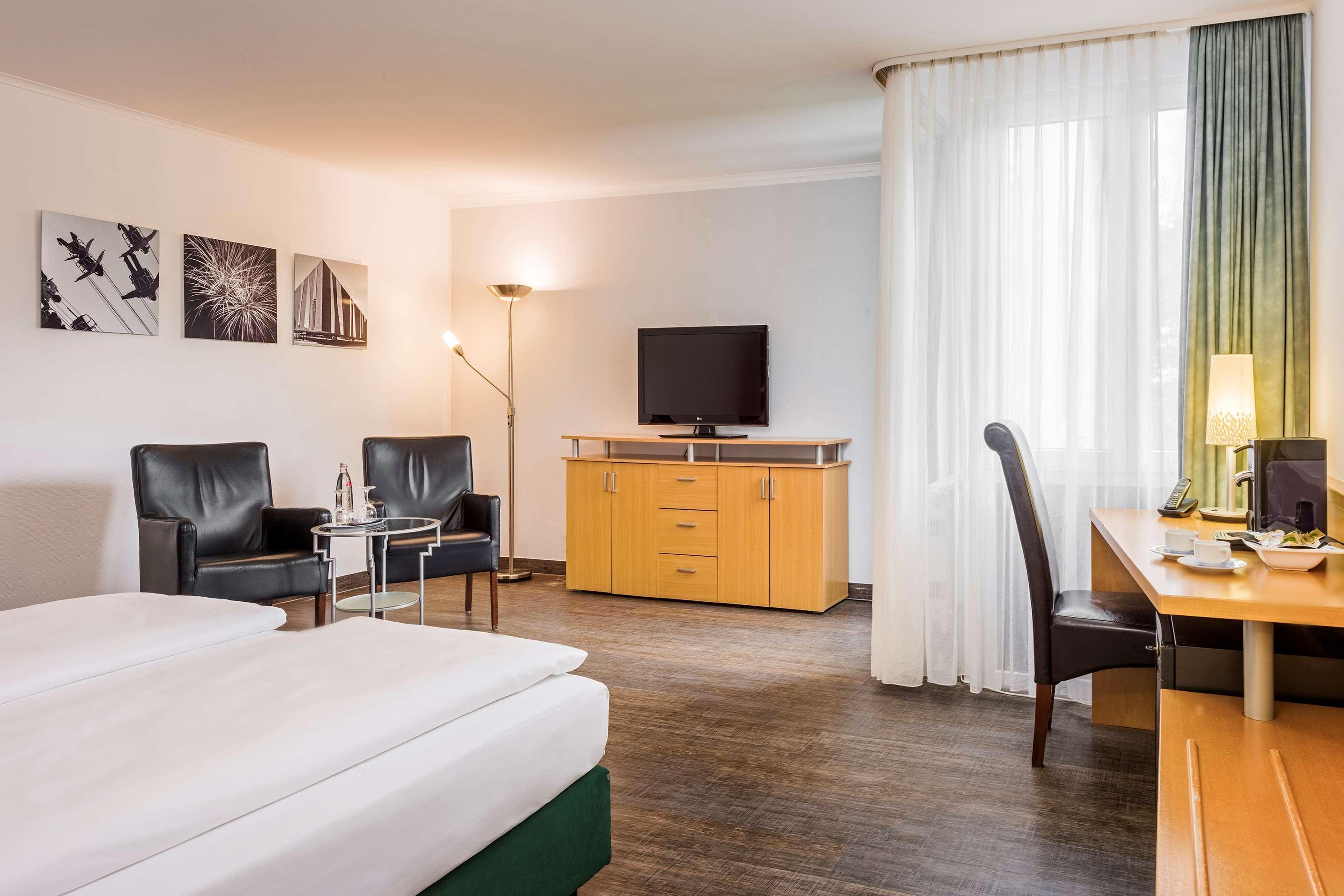 Hesse Hotel Целле Экстерьер фото