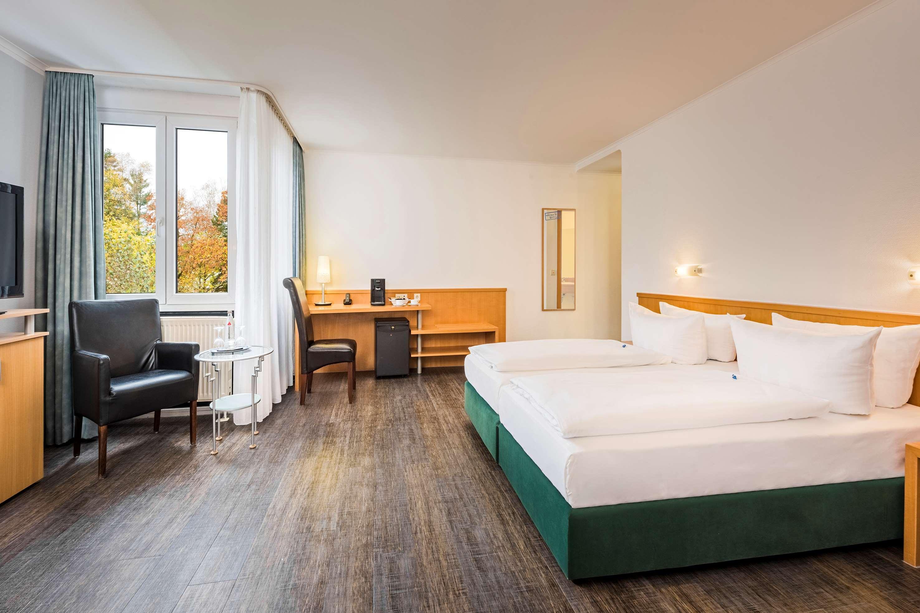 Hesse Hotel Целле Экстерьер фото